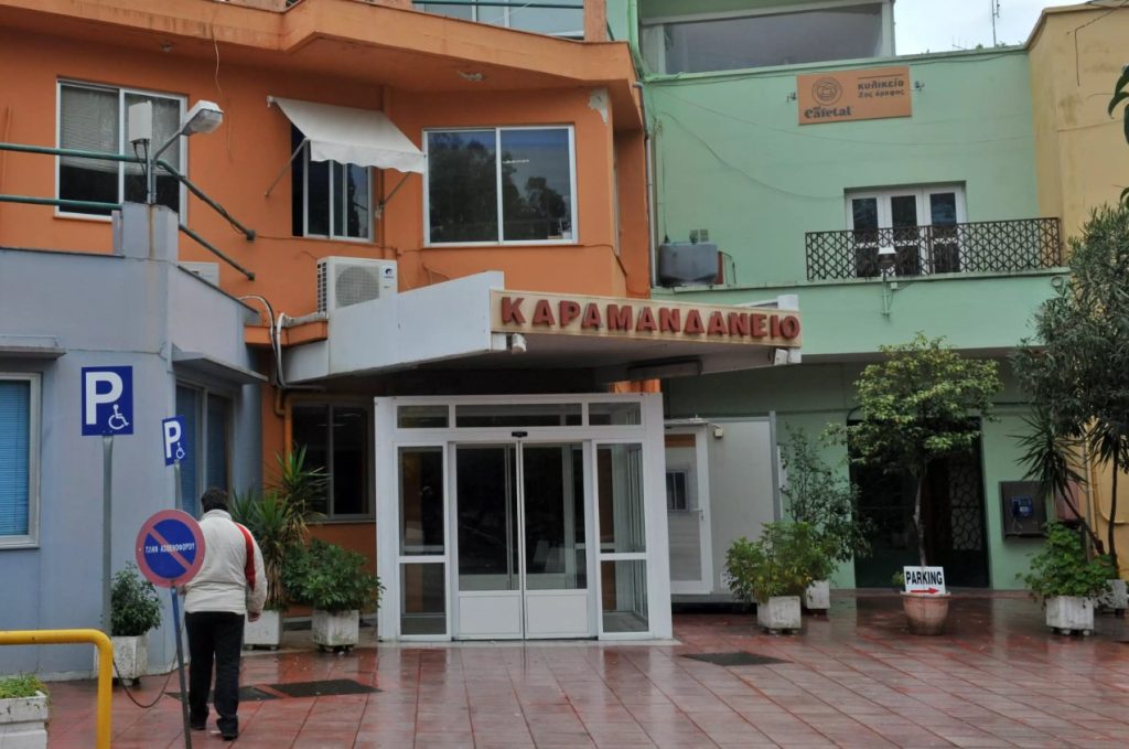 Νέα στοιχεία για την τραγωδία στην Αχαΐα: Αγκαλιά έπεσαν από τα 2 μέτρα ο 25χρονος με τον 3χρονο