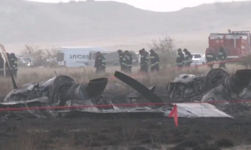 Στην Τουρκία ψάχνουν τα «μαύρα κουτιά» για να εξηγήσουν γιατί κατέπεσε το C-130