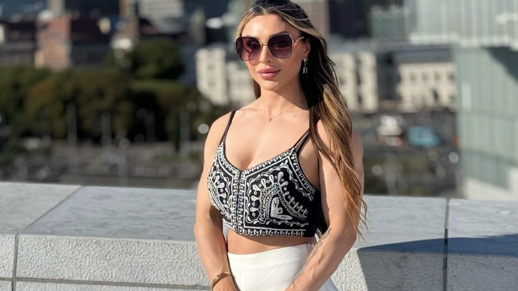 Ρόγια Καρίμι: Ποια είναι η εντυπωσιακή Αφγανή bodybuilder ρωσικής καταγωγής που θέλει να κατακτήσει την κορυφή