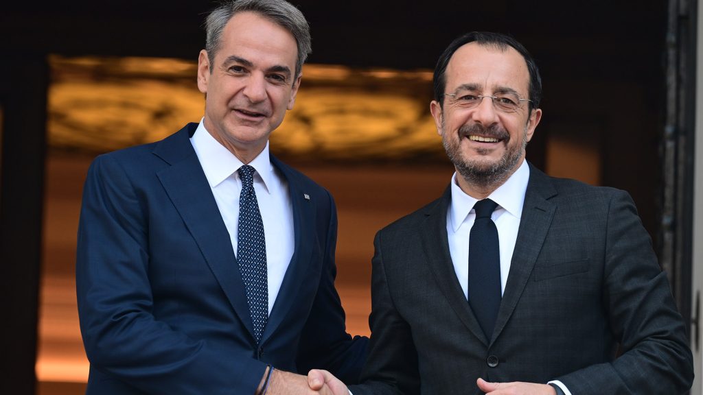 Συνάντηση Κ.Μητσοτάκη με Ν.Χριστοδουλίδη: Τι είπαν για το καλώδιο, το Κυπριακό και την εκλογή Τ.Ερχιουρμάν