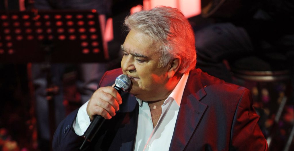 Η σπάνια δημόσια εμφάνιση του Πασχάλη Τερζή (φωτό)