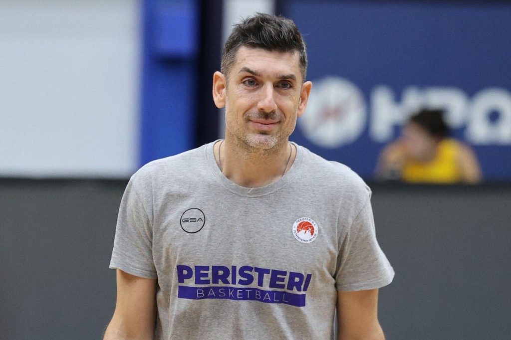 Β.Ξανθόπουλος: «Σκοτώθηκε σε τροχαίο ένας εκ των οδηγών της ομάδας του Περιστερίου» (βίντεο)