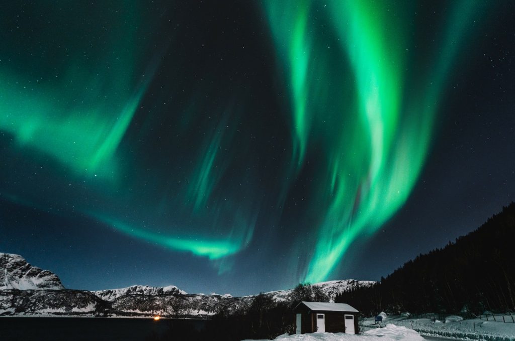 Σέλας: Οι μύθοι και οι θεωρίες από την αρχαιότητα μέχρι σήμερα