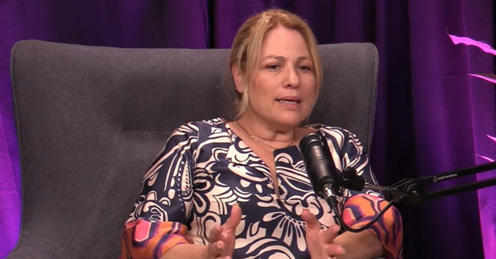 Μ.Τουμασάτου: «Έφαγα ξύλο στο δρόμο από άνδρα – Τα έβαλα μαζί του και κατέληξα στο νοσοκομείο» (βίντεο)