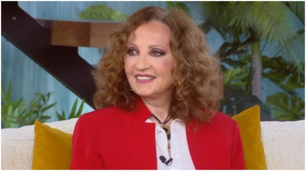 Η Γλυκερία αποκάλυψε τον τρόπο που έμαθε τον θάνατο του πατέρα της: «Η πιο δύσκολη στιγμή στη ζωή μου» (βίντεο)