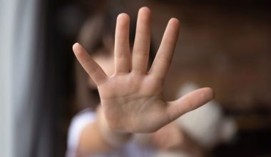 Φρίκη: Συνελήφθη 55χρονος για αιμομιξία εις βάρος της 31χρονης κόρης του – Έχει αποκτήσει παιδί μαζί του