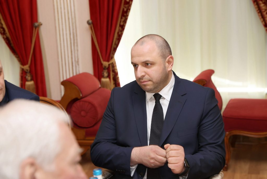 Ρ.Ουμέροφ: «Σημαντική πρόοδος στις διαπραγματεύσεις με τις ΗΠΑ για τον τερματισμό του πολέμου»