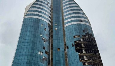 Γκρόζνι: Οι Ουκρανοί έριξαν drones σε κτίρια και ο Ρ.Καντίροφ έδωσε εντολή εκτέλεσης των Ουκρανών αιχμαλώτων! (upd)