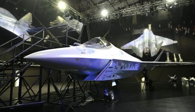 Su-75 Checkmate: Η ιδανική λύση για την Πoλεμική Αεροπορία μετά το 2035