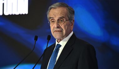 «Μύδροι» Α.Σαμαρά κατά της κυβέρνησης: «Δεν είναι όλα επικοινωνία και διχασμός – Χωρίς αγρότες δεν υπάρχει χώρα»