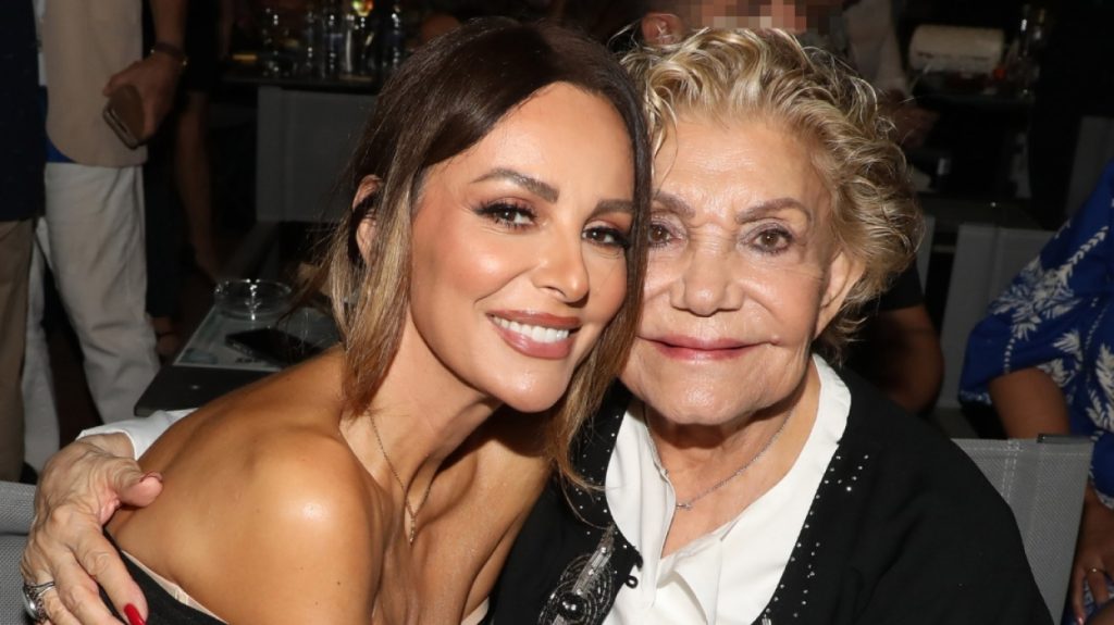 Συγκινήθηκε η Μπέττυ Μαγγίρα όταν μίλησε για την Μαρινέλλα: «Ήταν μεγάλο σχολείο για εμένα» (βίντεο)