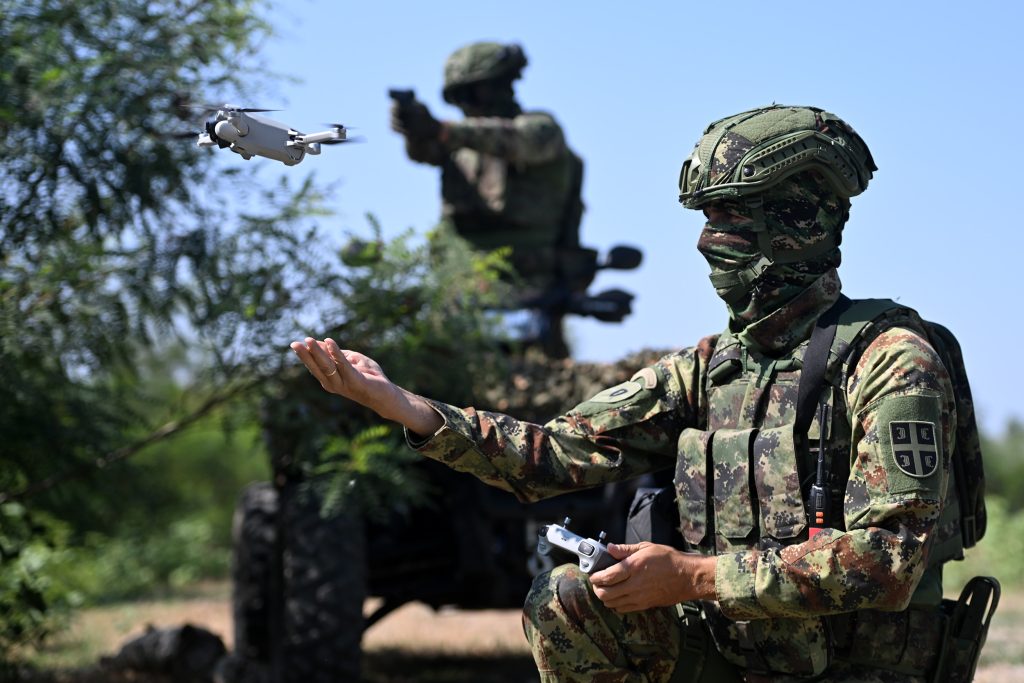 Η Σερβία επαναφέρει την υποχρεωτική στρατιωτική θητεία: «Η Κροατία έχει ισχυρό στρατό»