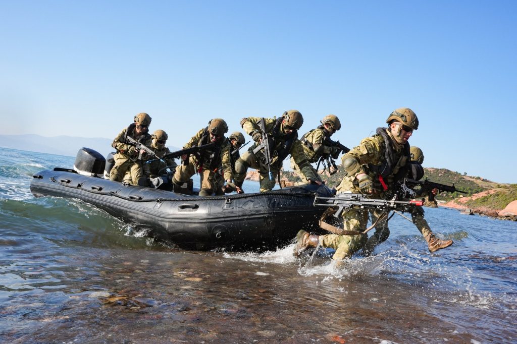 Μετά τον Χ.Φιντάν, ο Τούρκος ΥΠΑΜ: «Δεν θα δεχθούμε μονομερείς ενέργειες ή τετελεσμένα σε Αιγαίο και Μεσόγειο»
