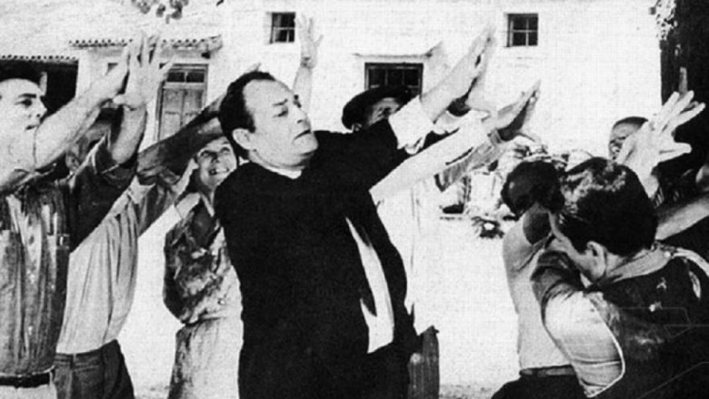 Ο «Μαυρογιαλούρος»: Ένα σύμβολο της εληνικής πολιτικής παράδοσης