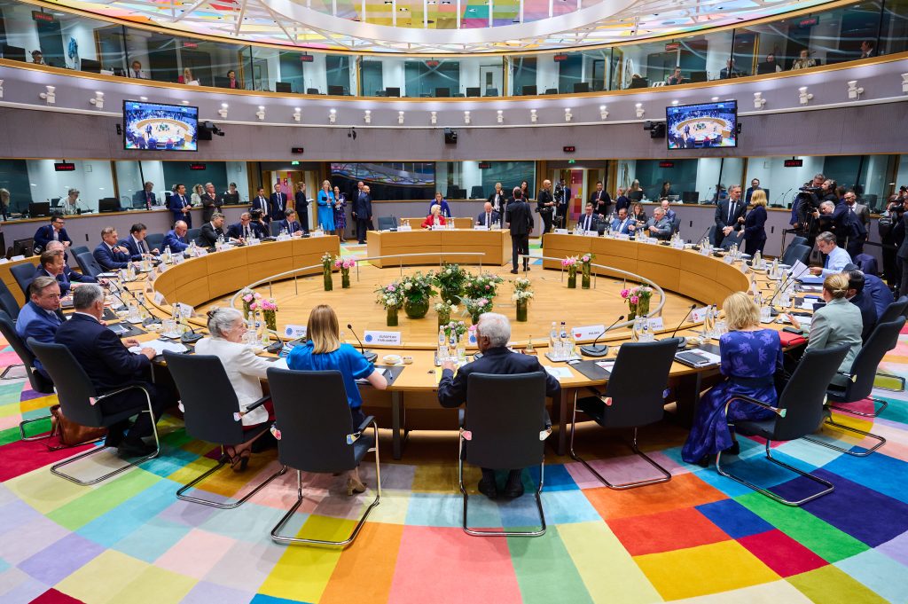 Αυξάνεται ο αριθμός των χωρών που αντιτίθενται στην κατάσχεση των ρωσικών κεφαλαίων από την ΕΕ