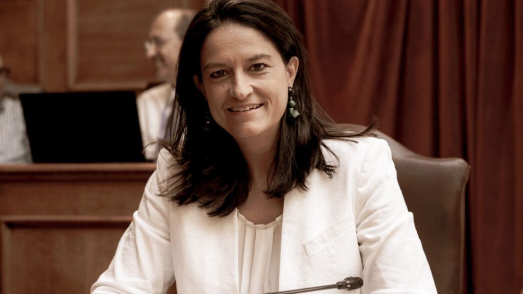 Μέλη του Ρουβίκωνα «επισκέφθηκαν» το σπίτι της Ν.Κεραμέως και πραγματοποίησαν πορεία