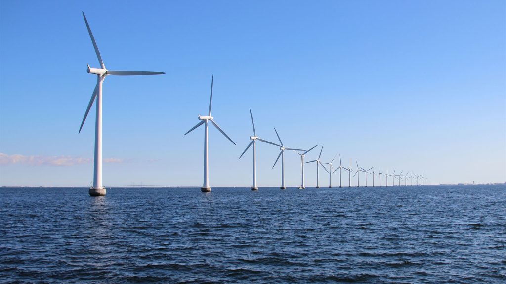 ΗΠΑ: Αναστέλλονται οι άδειες κατασκευής πέντε θαλάσσιων αιολικών πάρκων