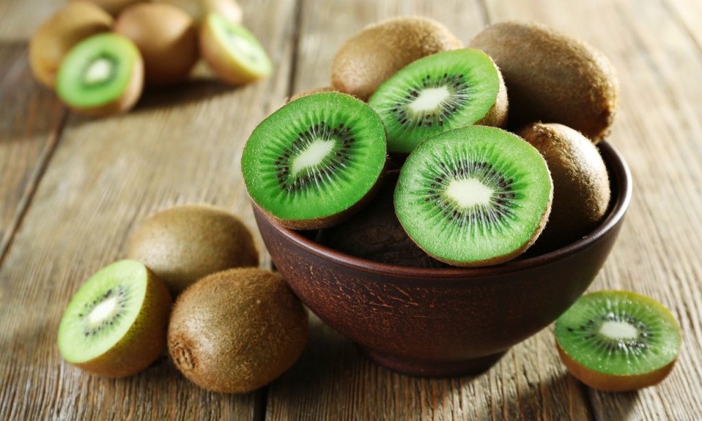 Δείτε τι θα συμβεί στον οργανισμό σας εάν καταναλώνετε καθημερινά ακτινίδια