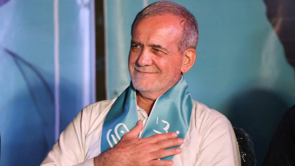 Μ.Πεζεσκιάν: «Η απάντηση της Ισλαμικής Δημοκρατίας του Ιράν σε οποιαδήποτε επιθετική κίνηση θα είναι σκληρή»