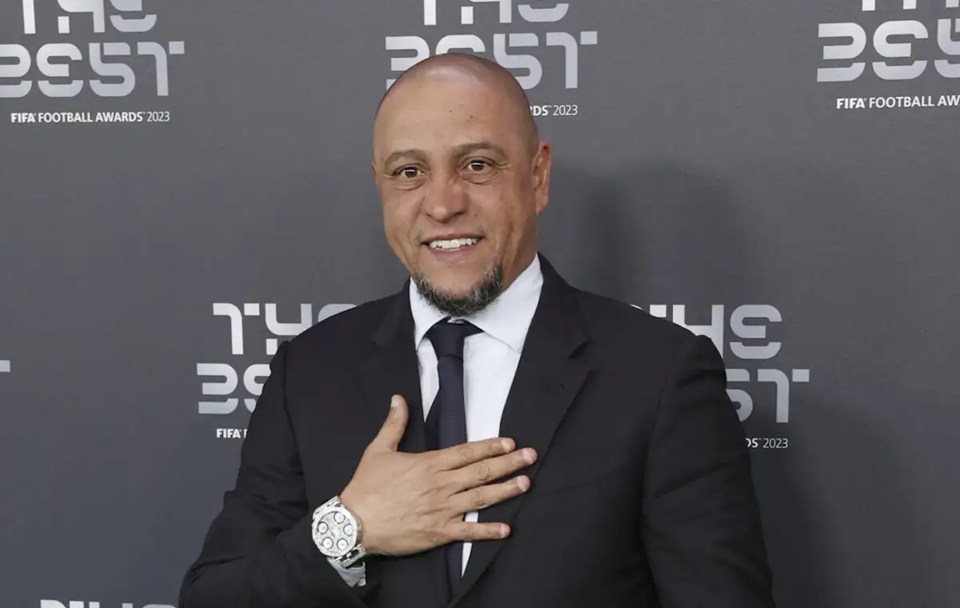 Στο νοσοκομείο εξαιτίας καρδιακού προβλήματος ο Ρομπέρτο Κάρλος