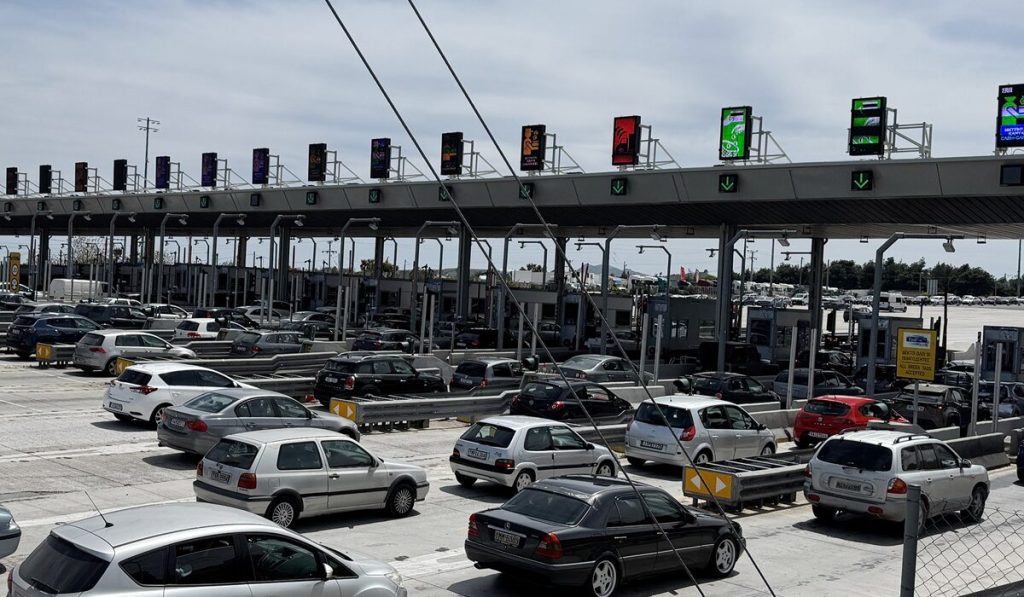 Αυξήθηκαν από 1η Ιανουαρίου οι τιμές στα διόδια: Πόσο κοστίζουν τα ταξίδια στις πιο δημοφιλείς διαδρομές