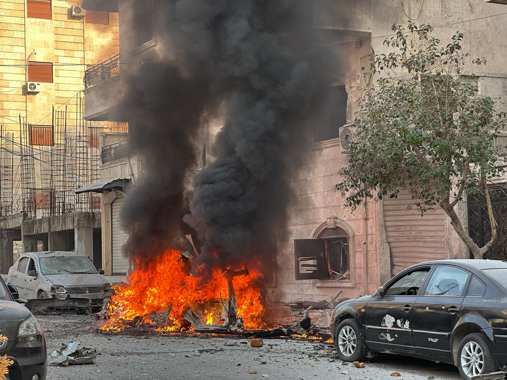 Ο στρατός της Δαμασκού σφυροκοπά τους Κούρδους στο Χαλέπι – Θέλει να φύγουν από την πόλη