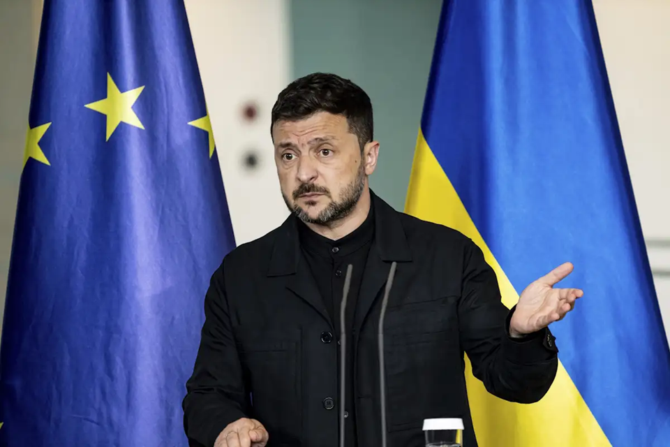 Β.Ζελένσκι: «Ο επικεφαλής Ουκρανός διαπραγματευτής Ρ.Ουμέροφ συνομίλησε με εκπροσώπους των ΗΠΑ»