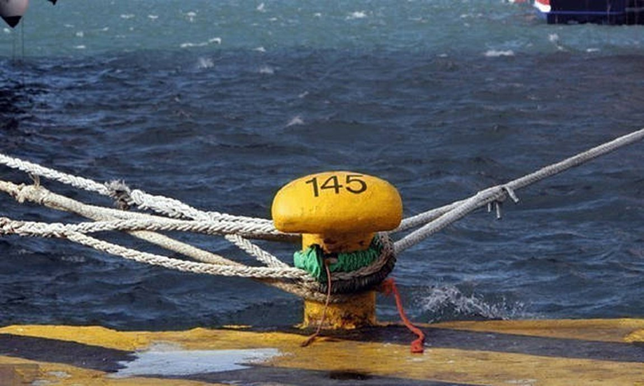 Άρση του απαγορευτικού απόπλου: Κανονικά αναχωρούν τα πλοία από Πειραιά, Ραφήνα, Λαύριο