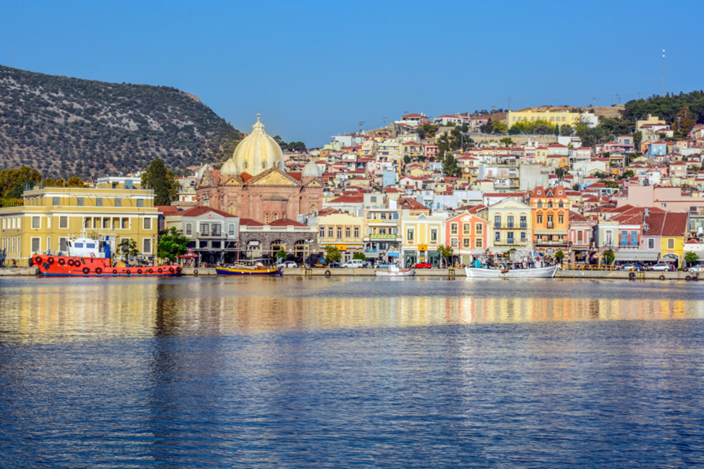 Conde Nast Traveller: Τα 15 ελληνικά νησιά που ξεχωρίζουν για τις φετινές διακοπές