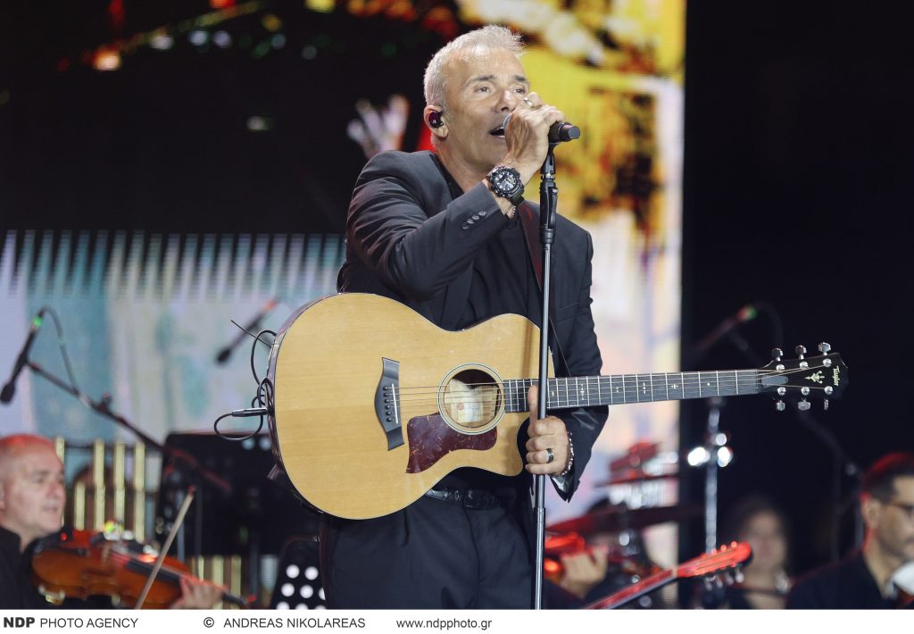 Σ.Ρόκκος: «Θεωρώ ότι το πιο επικίνδυνο είδος ανθρώπου είναι ο βλάκας – Με την εκκλησία έχω τραγική σχέση»