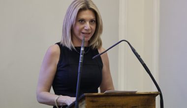 Το ΔΣ του Συλλόγου Συγγενών Θυμάτων των Τεμπών ζήτησε από τη Μ.Καρυστιανού να παραιτηθεί