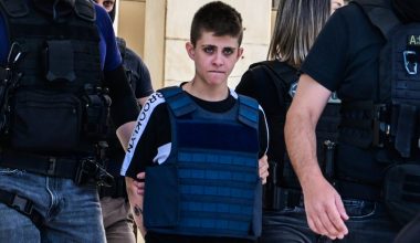 Ε.Μουρτζούκου: «Η Πόπη είχε κουραστεί από τις ευθύνες του παιδιού και ζητούσε την ελευθερία της»