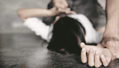 Κρήτη: Σήμερα η απολογία του πατέρα που κατηγορείται ότι βίαζε τις κόρες του – Ελεύθερη αφέθηκε η μητέρα