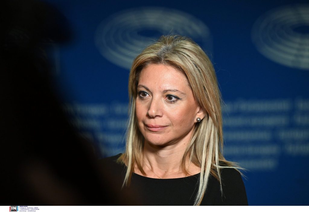 Μ.Καρυστιανού: Παραιτήθηκε  από το  Συμβούλιο του συλλόγου «Συγγενών των Θυμάτων του Εγκλήματος των Τεμπών»