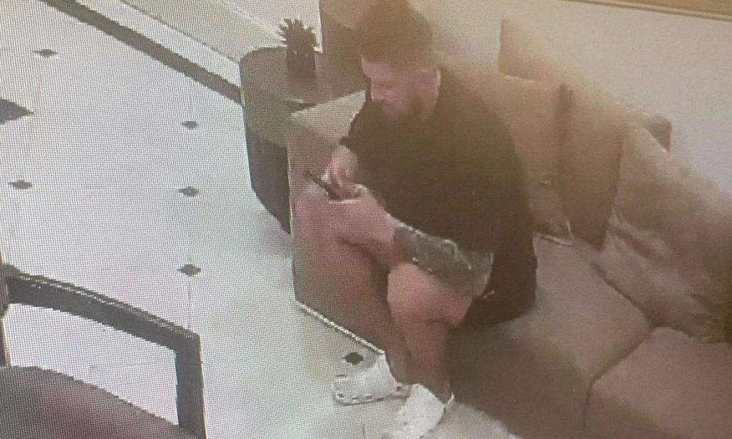 Κωνσταντινούπολη: Eντοπίστηκε το σώμα Ρώσου κολυμβητή χωρίς κεφάλι και άκρα στον Βόσπορο!