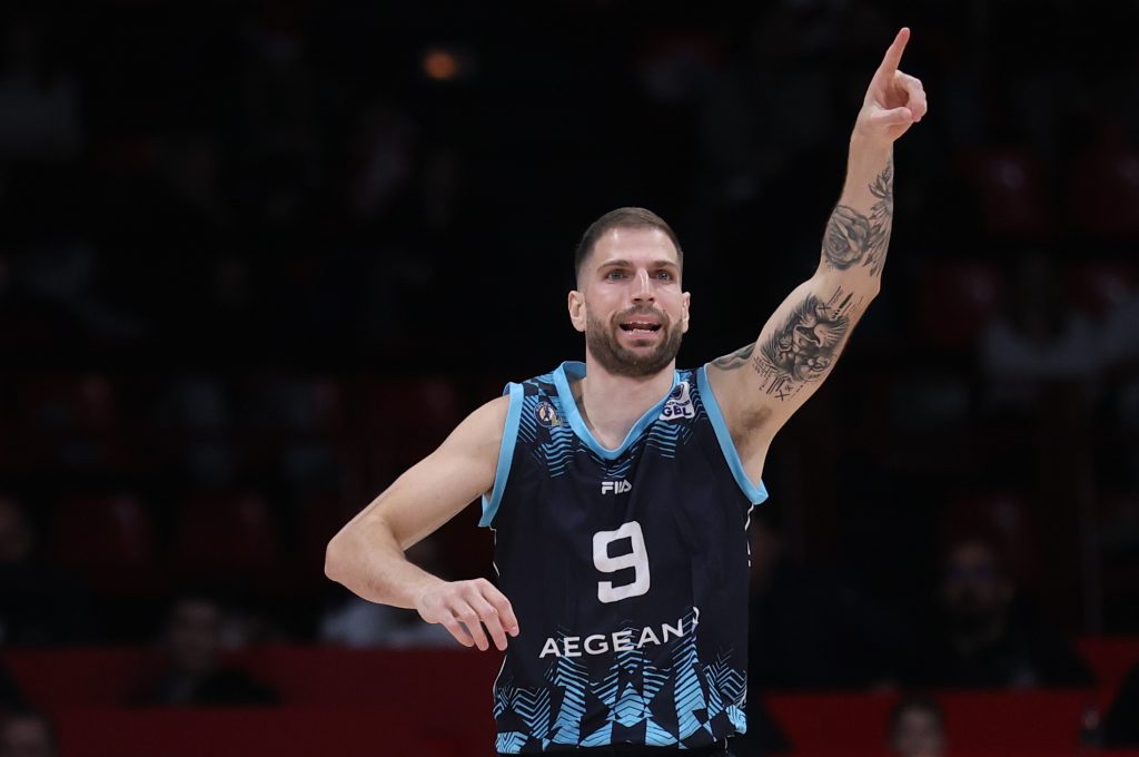 Α.Πετρόπουλος: H νέα ανάρτησή του για τα «κομμένα φρένα» στο όχημά του – Διέγραψε την προηγούμενη (φωτο)