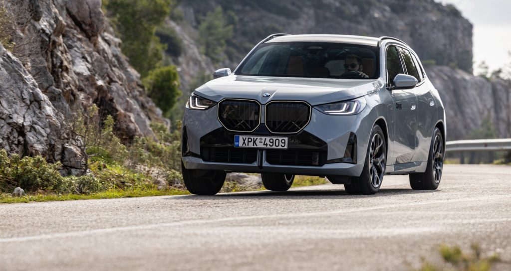 Δοκιμάζουμε τη νέα BMW X3 30e xDrive