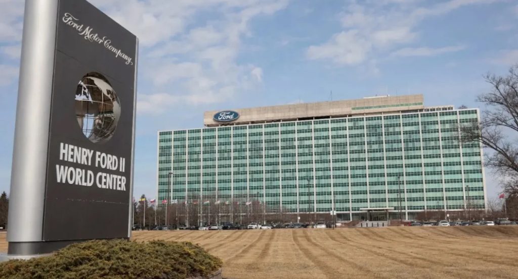 Ford: Σε προχωρημένες συνομιλίες με την Geely για παραγωγή και τεχνολογική συνεργασία