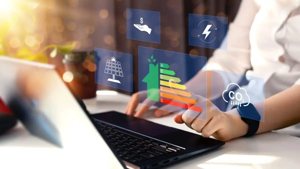 Δείτε πότε «εκπνέει» η προθεσμία υποβολής αιτήσεων για το πρόγραμμα «Εξοικονομώ-Αυτονομώ»