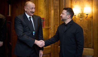 Ο Ι.Αλίγιεφ κατηγορεί τη Ρωσία ότι χτύπησε σκόπιμα την πρεσβεία του Αζερμπαϊτζάν στο Κίεβο