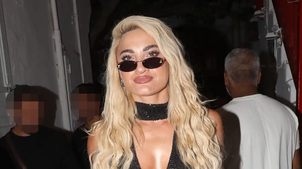 Ι.Τούνη για τη γιορτή του Αγίου Βαλεντίνου και τον γιο της: «Πόσο γρήγορα μεγαλώνουν ρε συμπεθέρες;» (φώτο)