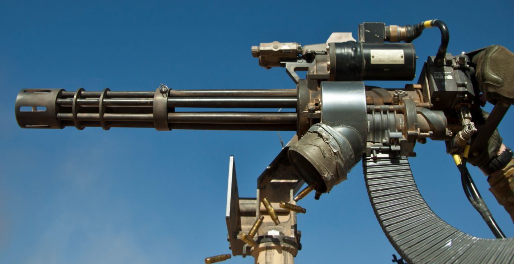 Βίντεο: Οι Ουκρανοί καταρρίπτουν ρωσικό drone Shahed με M134 Minigun με λέιζερ