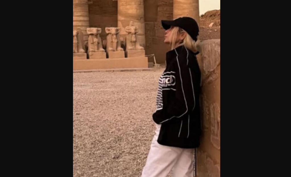 Άννα Βίσση: Εντυπωσιασμένη έμεινε η τραγουδίστρια από το ταξίδι της στην Αίγυπτο – Δείτε φωτογραφίες