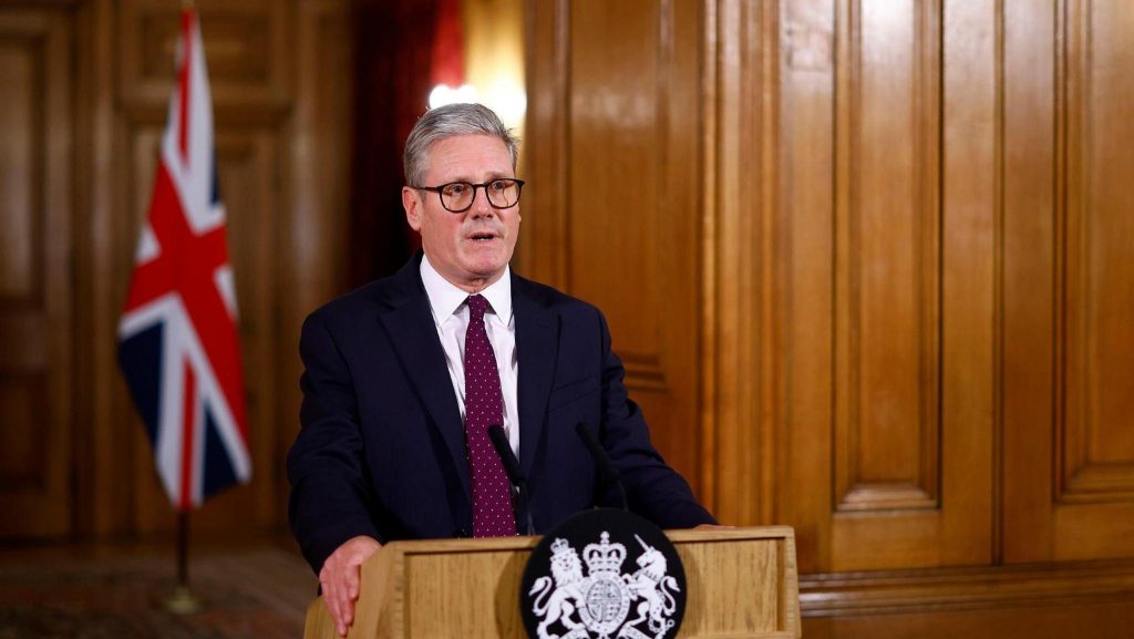 Κ.Στάρμερ για πλήγματα στη Βρετανική Βάση στην Κύπρο: «Δεν είναι αντίποινα για την στάση μας»