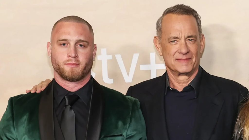 Τσετ Χανκς: Ο γιος του Τομ Χανκς ταξίδεψε με ελληνικό διαβατήριο στην Κολομβία και δεν τον αφήνουν να φύγει!