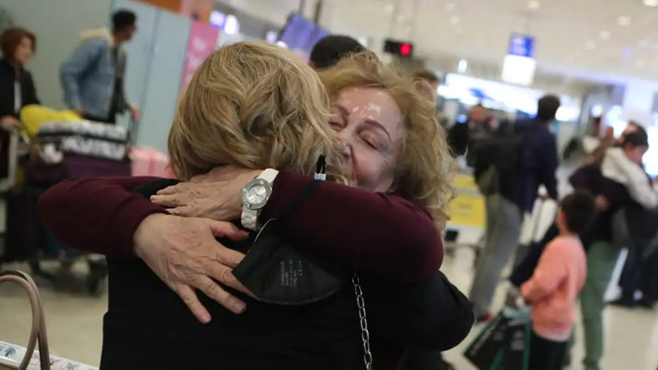 ΥΠΕΞ: «Ολοκληρώθηκαν με ασφάλεια οι επιχειρήσεις επαναπατρισμού Ελλήνων από τη Μέση Ανατολή»