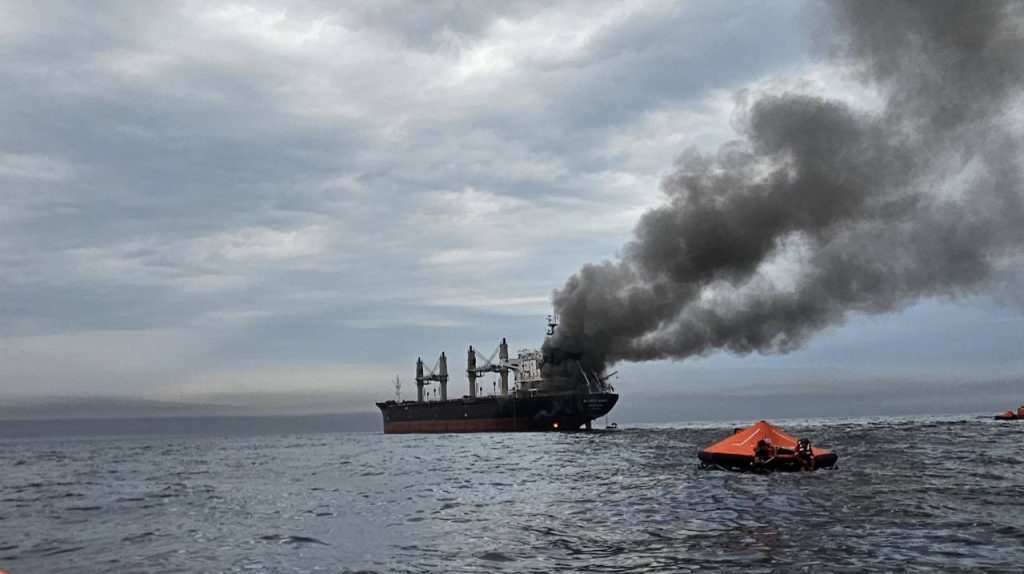 Η Ταϊλάνδη ζητά εξηγήσεις από τον πρέσβη του Ιράν μετά την επίθεση σε πλοίο κοντά στο Στενό του Ορμούζ