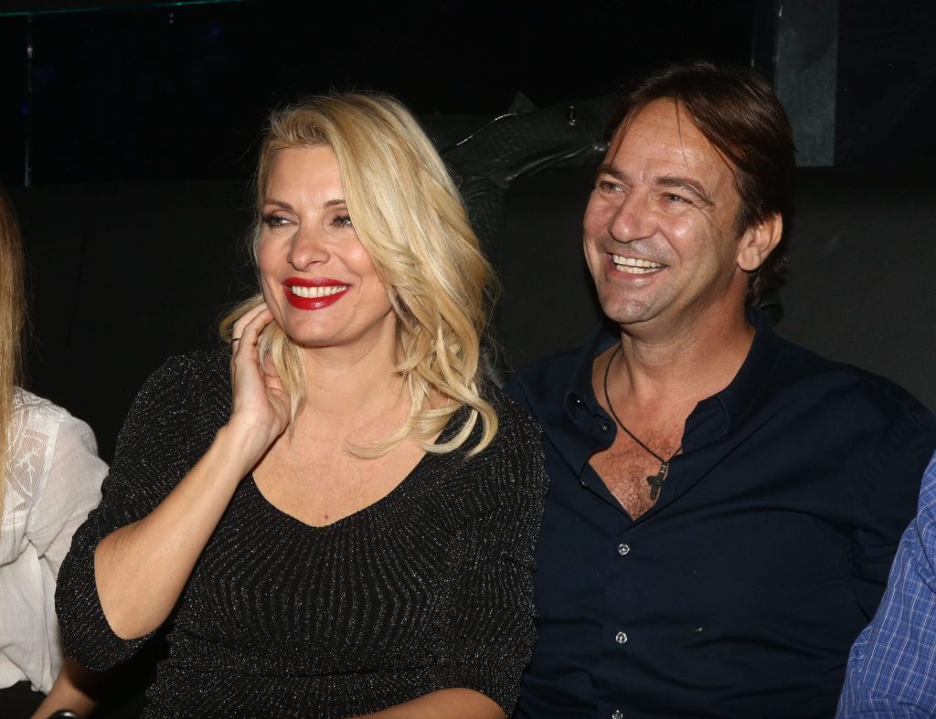 Η Ε.Μενεγάκη διαψεύδει κατηγορηματικά τις φήμες χωρισμού από τον Μ.Παντζόπουλο: «Το θέμα τελειώνει εδώ»!