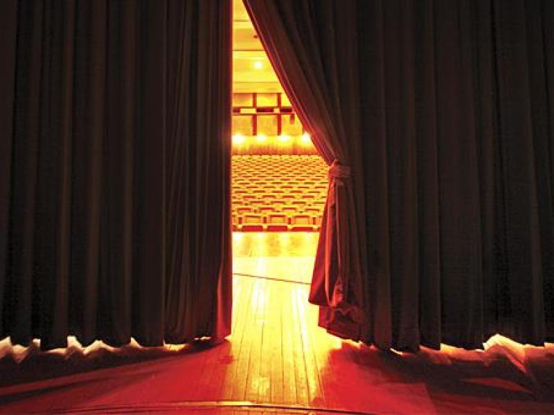 Ο Έλληνας ηθοποιός που αρραβωνιάστηκε 17 φορές… αλλά δεν παντρεύτηκε ποτέ