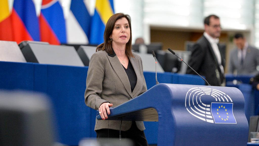 A.M.Aσημακοπούλου: Ξεκίνησε η δίκη για τη διαρροή προσωπικών δεδομένων αποδήμων